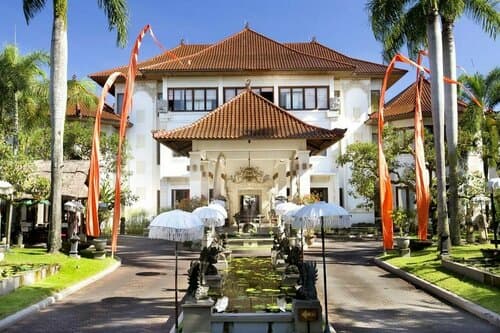 Внешний вид отеля The Mansion Bali