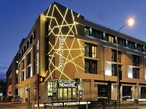 Внешний вид отеля Novotel Avignon Centre в Авиньоне