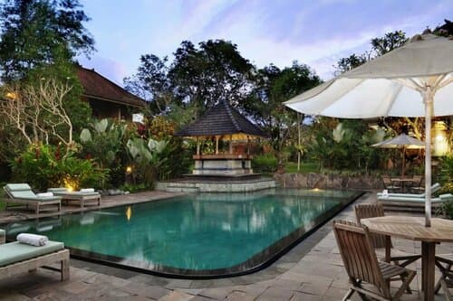 Внешний вид отеля Sri Ratih Cottages в Убуде
