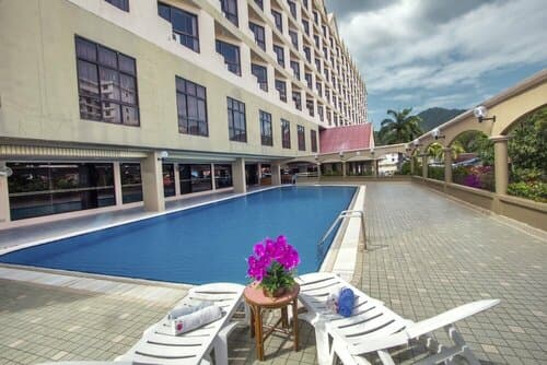 Внешний вид отеля Hotel Grand Continental Langkawi