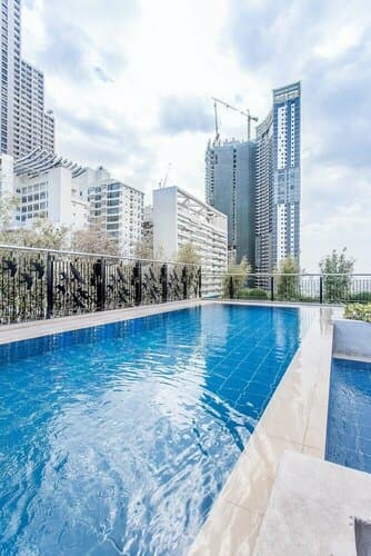 Внешний вид отеля Y2 Residence Hotel в Макати