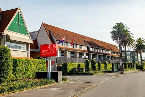 Внешний вид отеля Auckland Rose Park Hotel