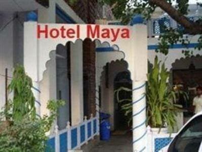 Внешний вид отеля Maya Hotel & Restaurant