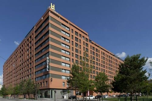 Внешний вид отеля Hotel Rice Bulevar в Бургосе