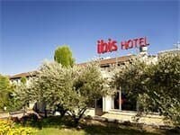 Внешний вид отеля Hôtel ibis Aix EN Provence в Экс-ан-Провансе