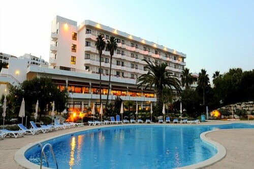 Внешний вид отеля Inatel Albufeira в Албуфейре