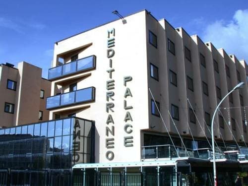 Внешний вид отеля Best Western Mediterraneo Palace Hotel в Рагузе