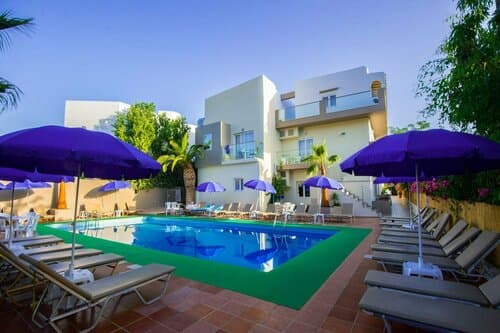 Внешний вид отеля Kastro Beach Apartments в Муниципальной единице Малионе