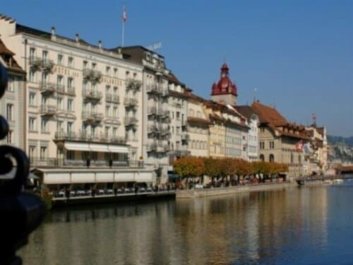 Внешний вид отеля Hotel Des Balances в Люцерне