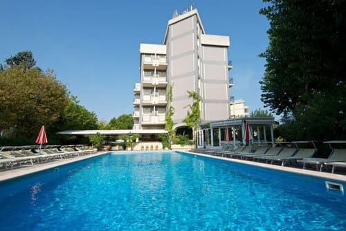 Внешний вид отеля Hotel President Cattolica