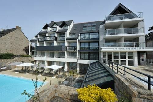 Внешний вид отеля Hotel Le Churchill