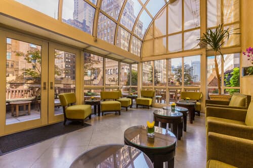 Внешний вид отеля Library Hotel by Library Hotel Collection в Нью-Йорке Сити