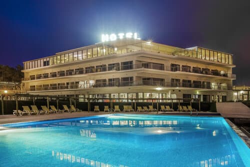 Внешний вид отеля Hotel Miramar Sul