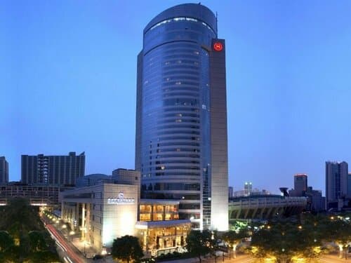 Внешний вид отеля Sheraton Chengdu Lido Hotel в Чэнду