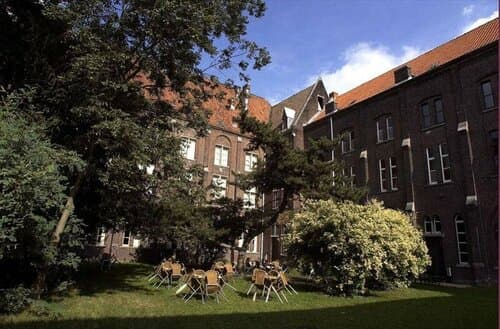 Внешний вид отеля Monasterium PoortAckere в Генте