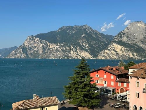 Внешний вид отеля Hotel Lago di Garda
