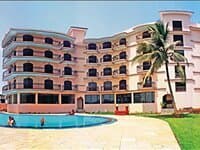 Внешний вид отеля Nazri Resort в Калангуте