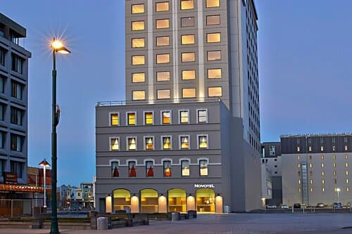 Внешний вид отеля Novotel Christchurch Cathedral Square