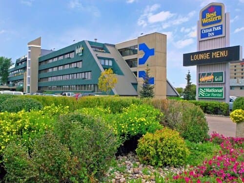Внешний вид отеля Best Western Cedar Park Inn в Эдмонтоне