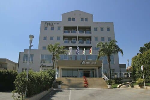 Внешний вид отеля Torre del Sud Hotel