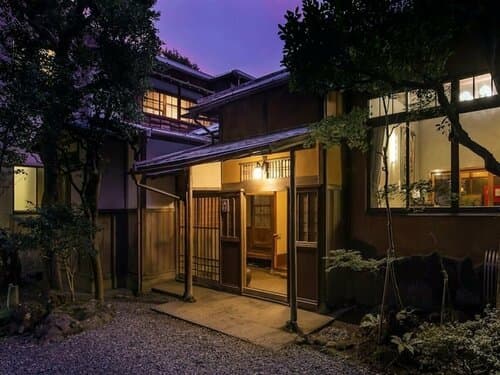 Внешний вид отеля Gora-Kansuiro в Хаконе