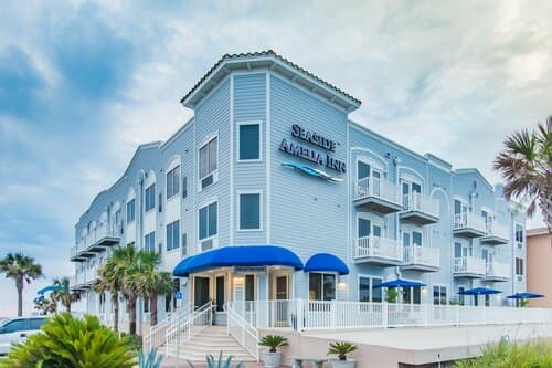 Внешний вид отеля Seaside Amelia Inn