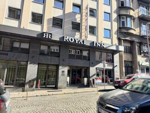 Внешний вид отеля Royal Inn Hotel