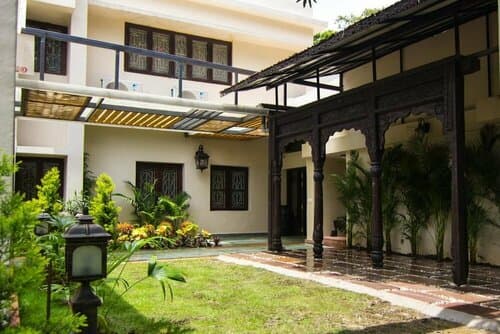 Внешний вид отеля The Ten Suites