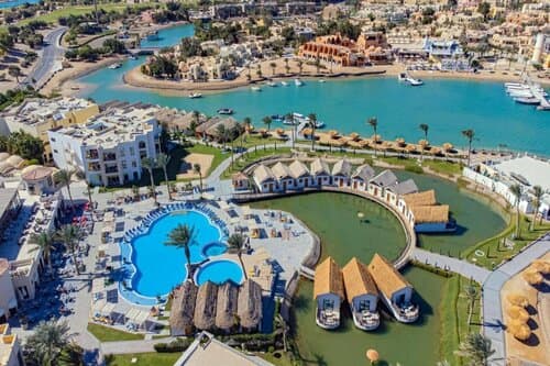 Внешний вид отеля Panorama Bungalow El Gouna в Красном Море