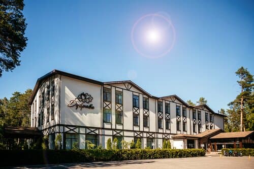 Внешний вид отеля Дубрава в Смоленске