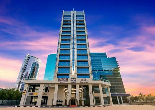 Внешний вид отеля Edge Creekside Hotel