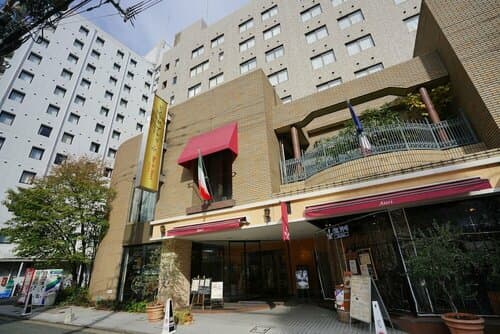 Внешний вид отеля Fukuoka Toei Hotel в Фукуоке