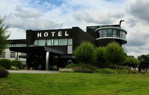 Внешний вид отеля Van der Valk Hotel Uden-Veghel
