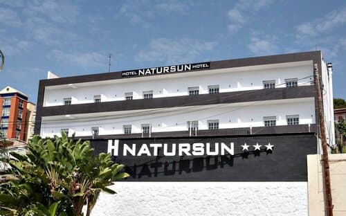 Внешний вид отеля Hotel Natursun в Торремолиносе