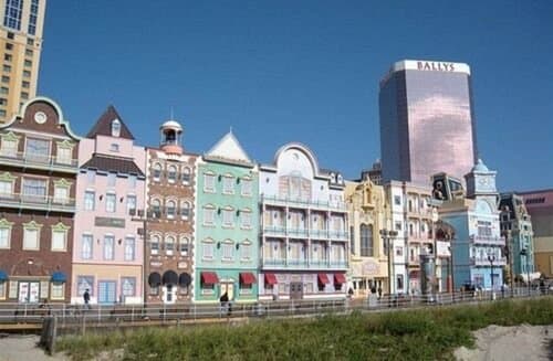 Внешний вид отеля Carisbrooke Inn