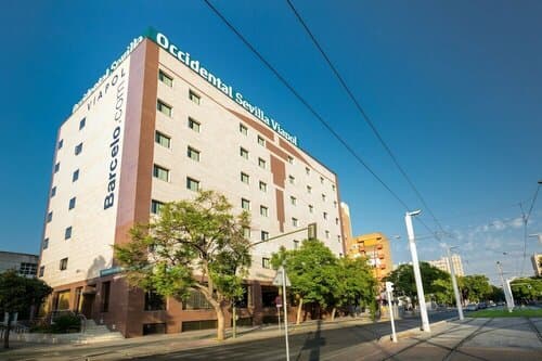 Внешний вид отеля Occidental Sevilla Viapol в Севилье