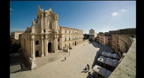 Внешний вид отеля 1743 Loft Siracusa