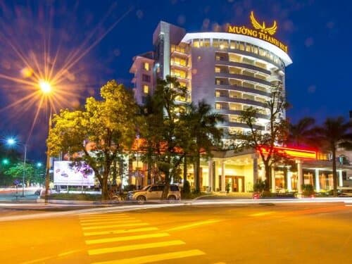 Внешний вид отеля Muong Thanh Holiday Hue Hotel в Фуонге Тхуане Хое