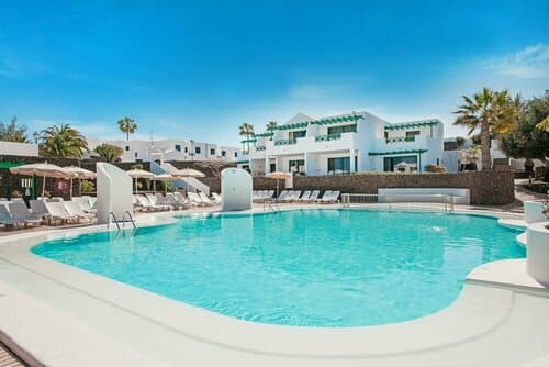 Внешний вид отеля Relaxia Olivina в Тиасе