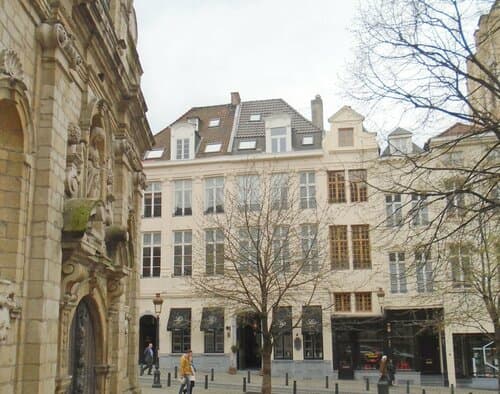 Внешний вид отеля Hotel Le Dixseptieme в Брюссели