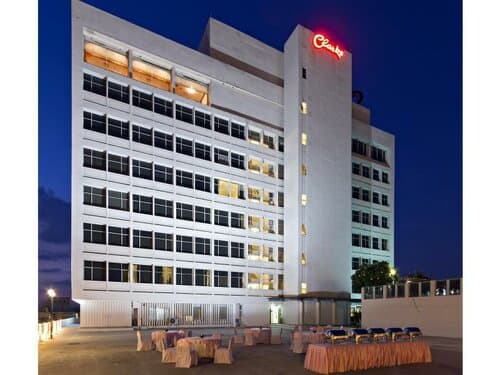 Внешний вид отеля Clarks Avadh