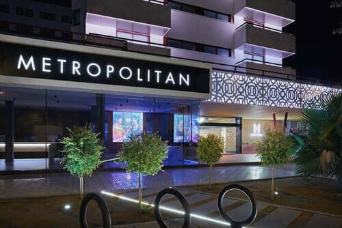 Внешний вид отеля Hesperia Sevilla в Севилье