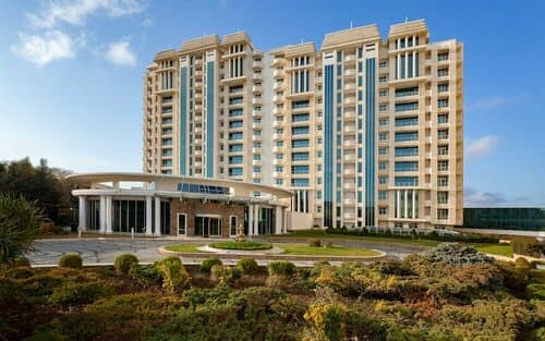 Внешний вид отеля Badamdar Hotel and Residences в Баку