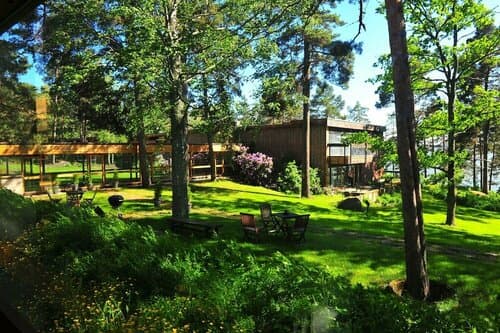 Внешний вид отеля Rantapuisto в Хельсинки