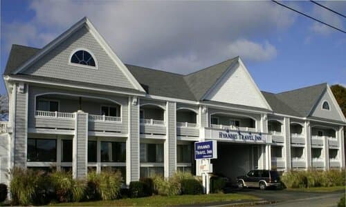 Внешний вид отеля Hyannis Travel Inn