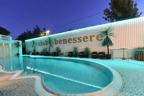 Внешний вид отеля Hotel Mediterraneo Club Benessere в Беллария-Иджеа-Марине