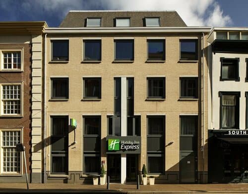 Внешний вид отеля Holiday Inn Express The Hague - Parliament, an Ihg Hotel