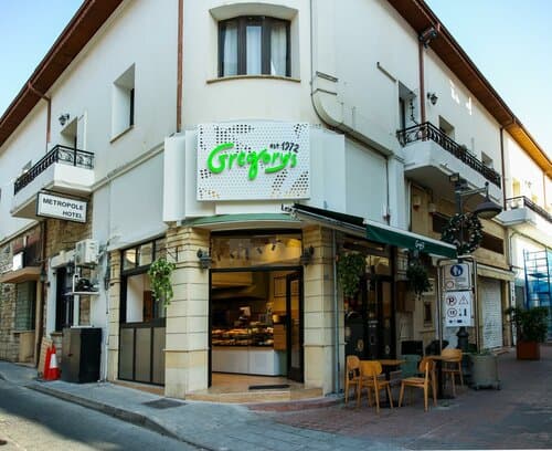 Внешний вид отеля Metropole Hotel