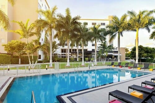 Внешний вид отеля Element Miami Doral