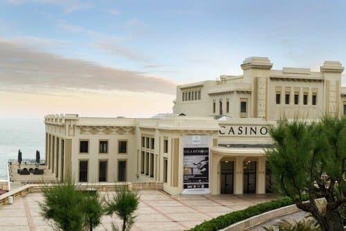 Внешний вид отеля Sure Hotel by Best Western Biarritz Aeroport в Биаррце